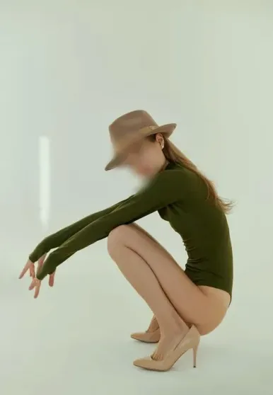 Josephine, 30