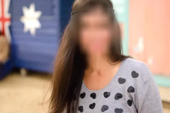Julia, 39