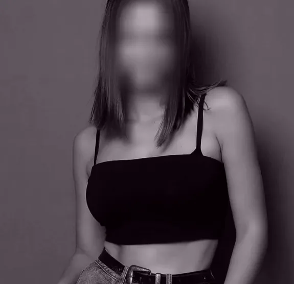 Kim, 31