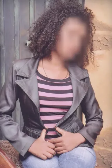 Miriam, 24